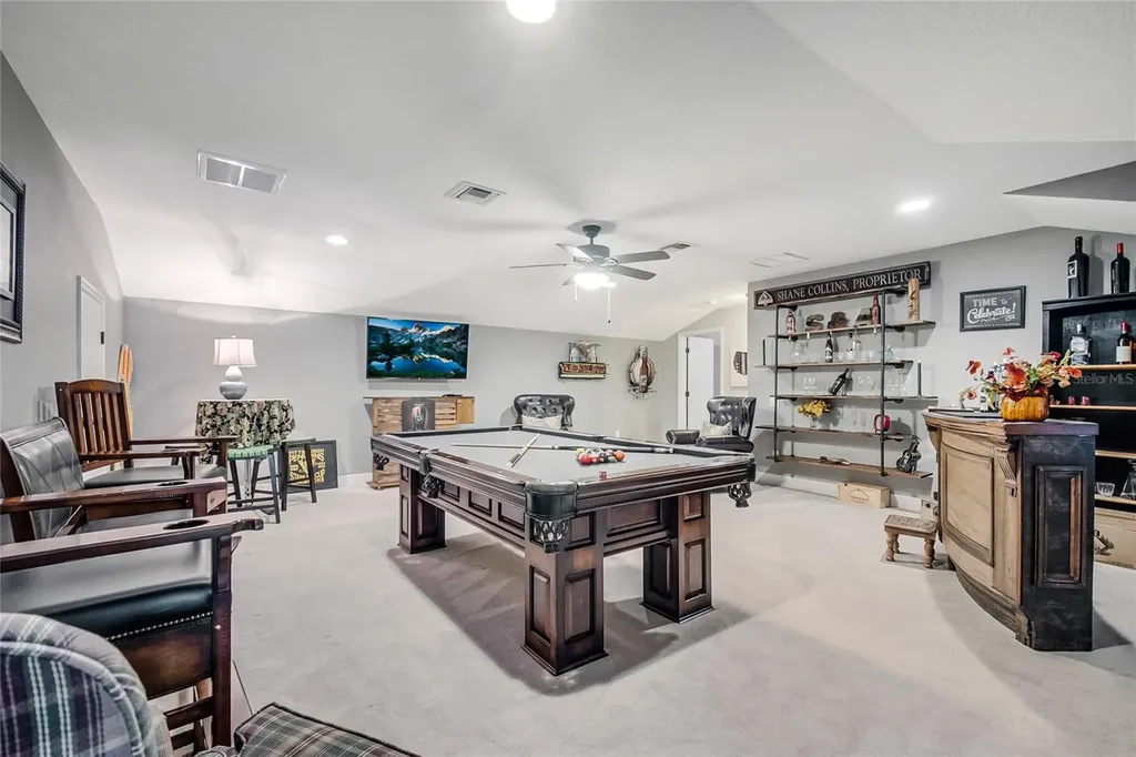 450 Valley Stream Drive Geneva FL 32732