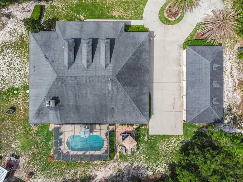 450 Valley Stream Drive Geneva FL 32732
