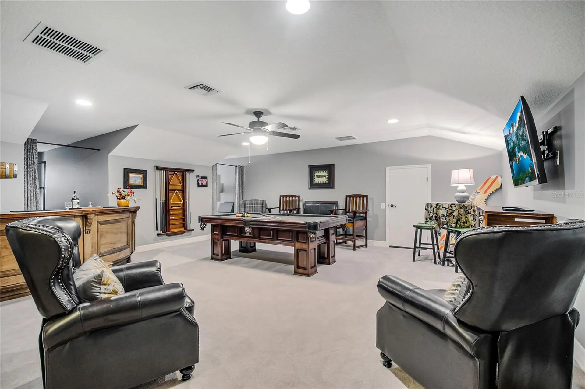 450 Valley Stream Drive Geneva FL 32732