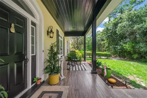 450 Valley Stream Drive Geneva FL 32732