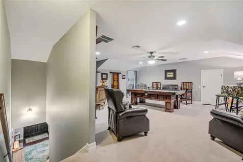 450 Valley Stream Drive Geneva FL 32732