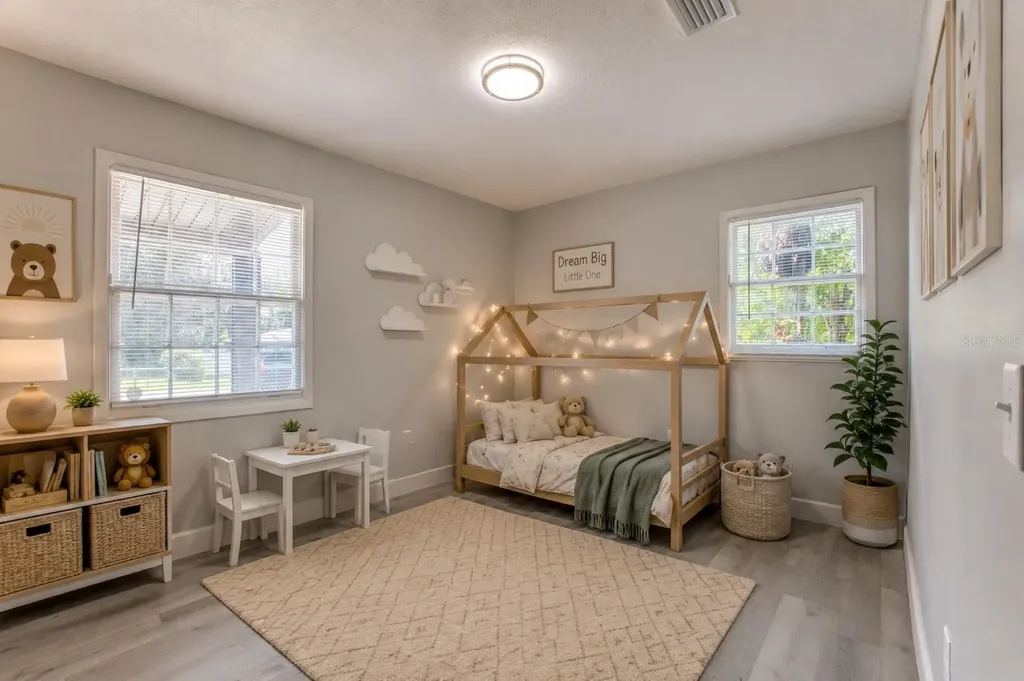 102 Amigos Road Debary FL 32713