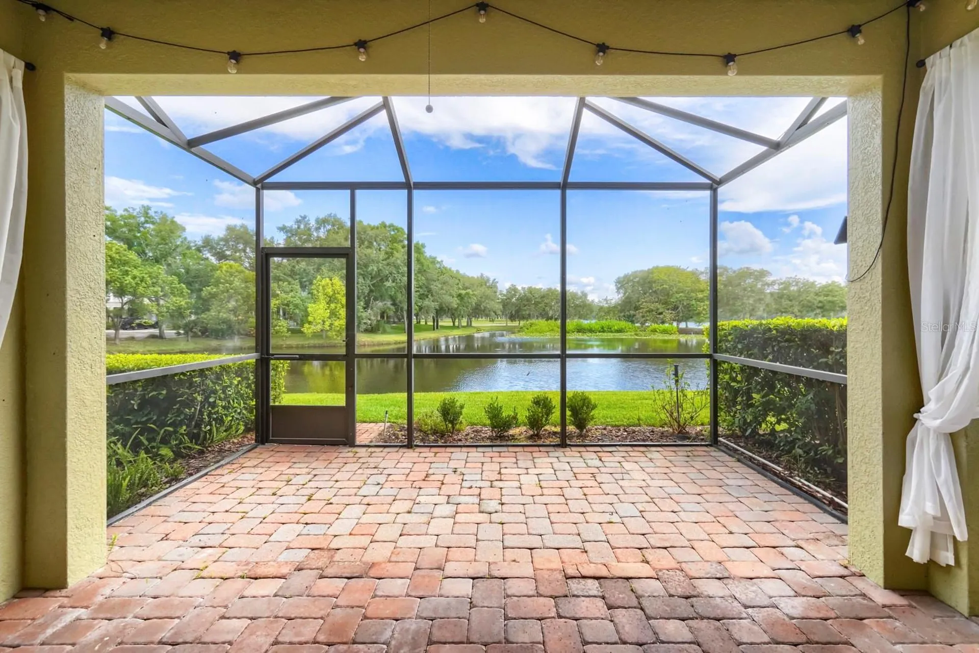 11724 Casa Lago Lane Tampa FL 33626