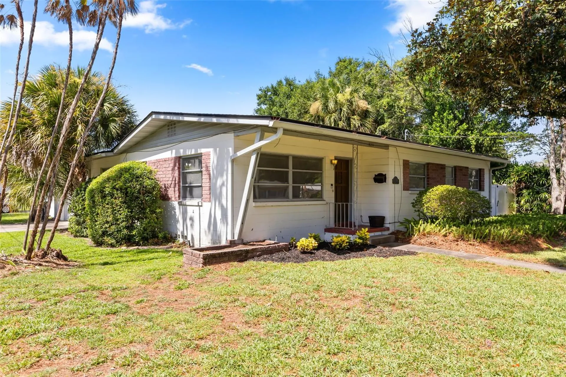 820 Rugby Street Orlando FL 32804