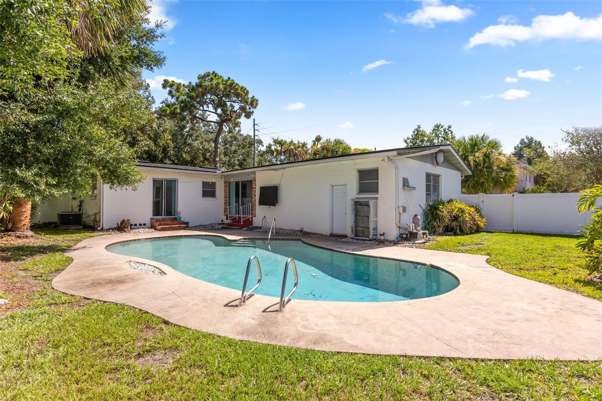 820 Rugby Street Orlando FL 32804
