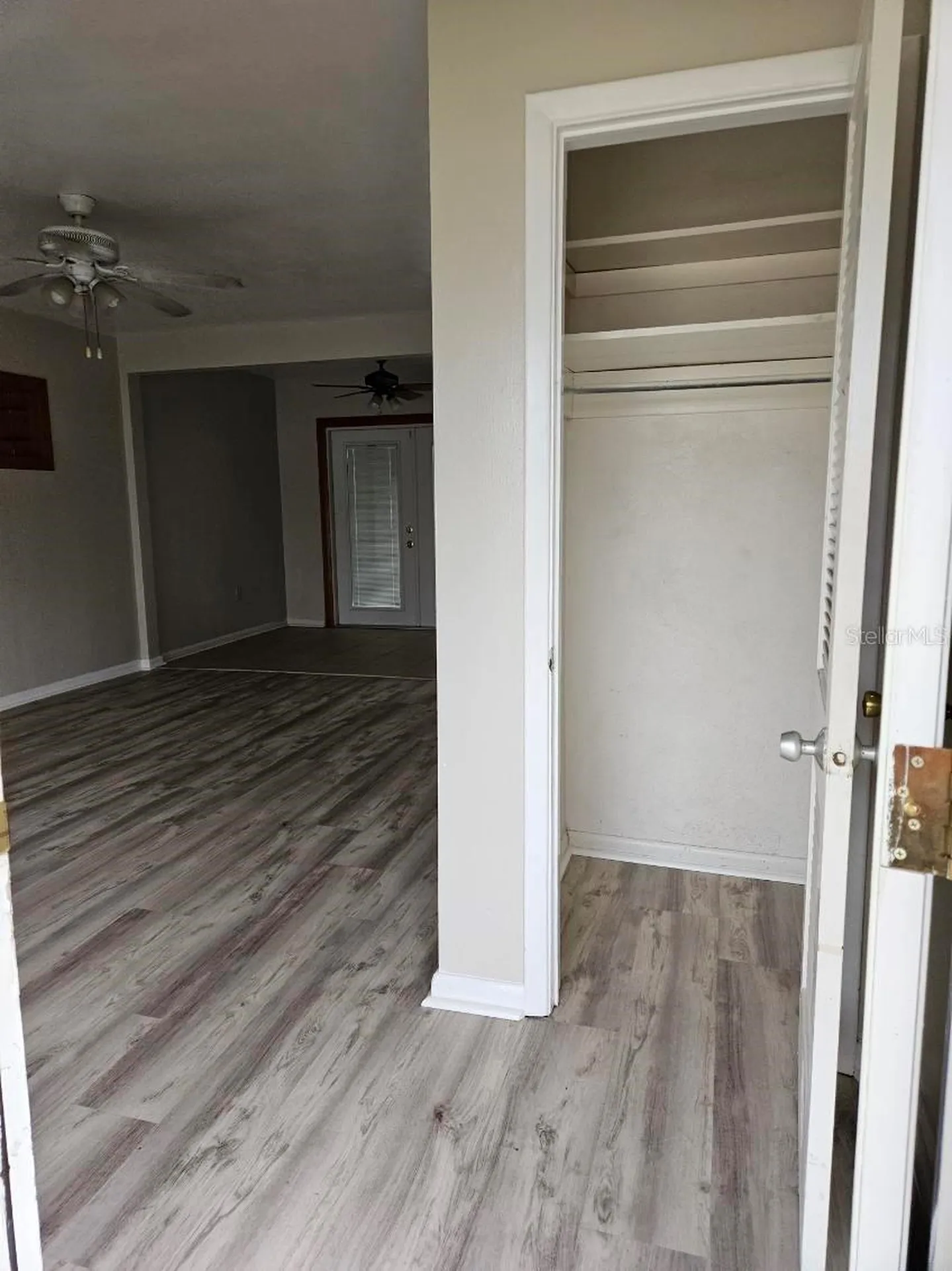 1528 N Powers Drive Orlando FL 32818