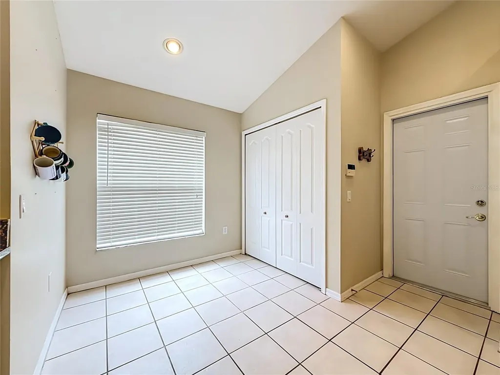 607 Sunset Beach Court Valrico FL 33594