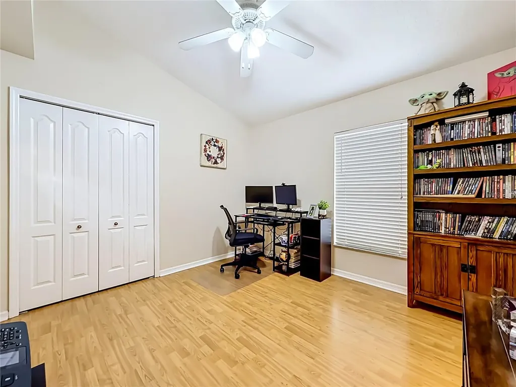 607 Sunset Beach Court Valrico FL 33594
