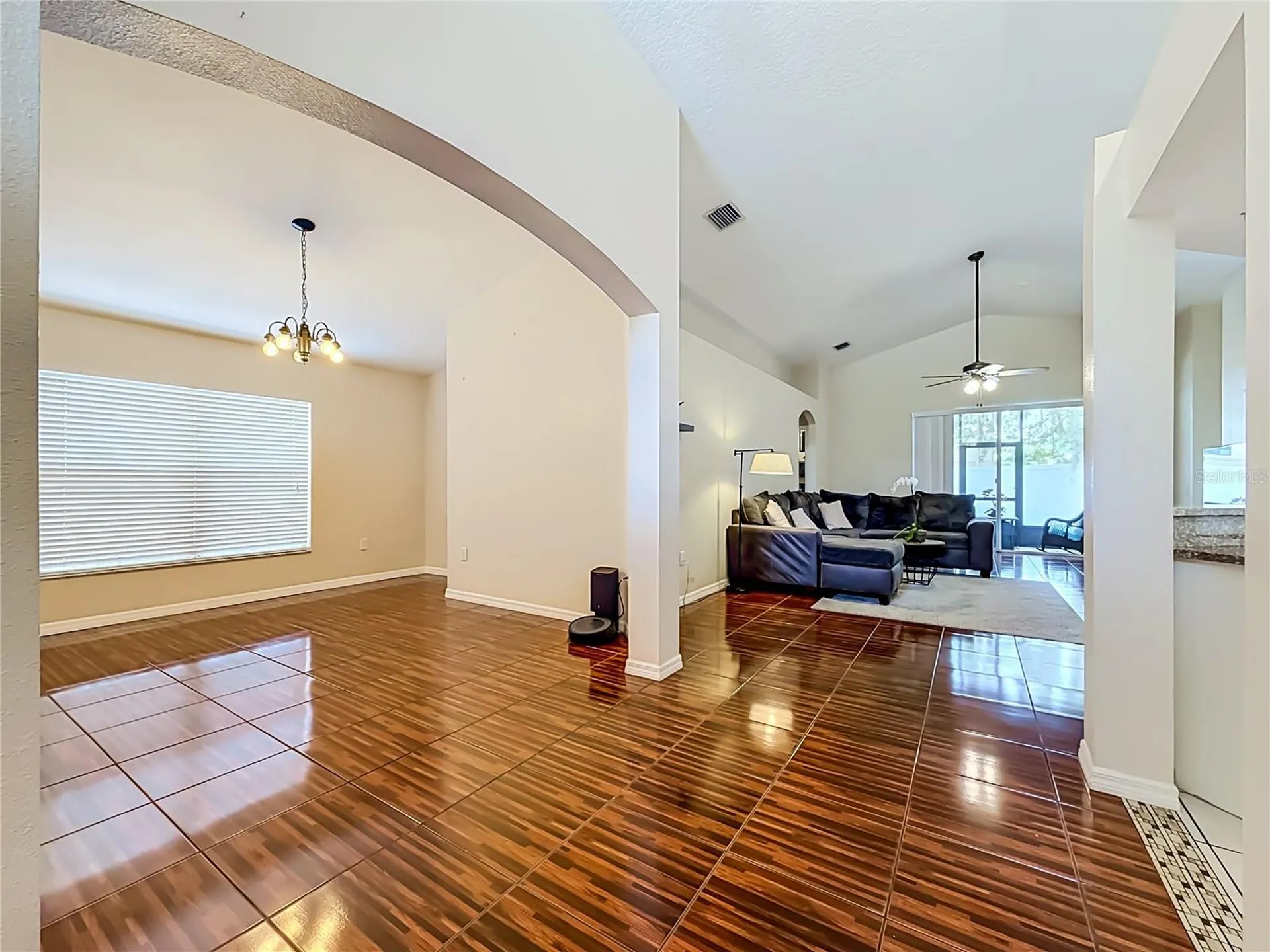 607 Sunset Beach Court Valrico FL 33594