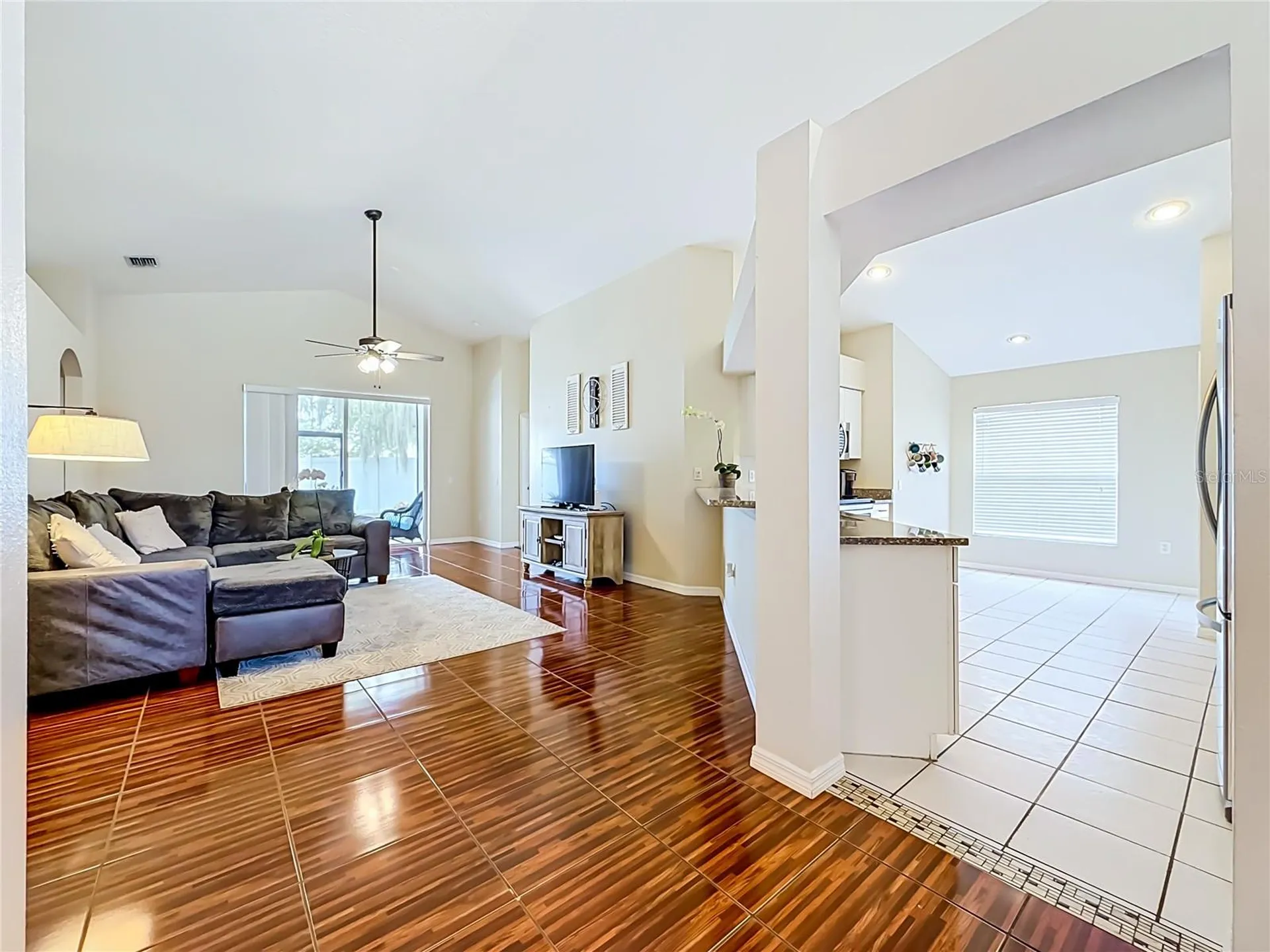607 Sunset Beach Court Valrico FL 33594