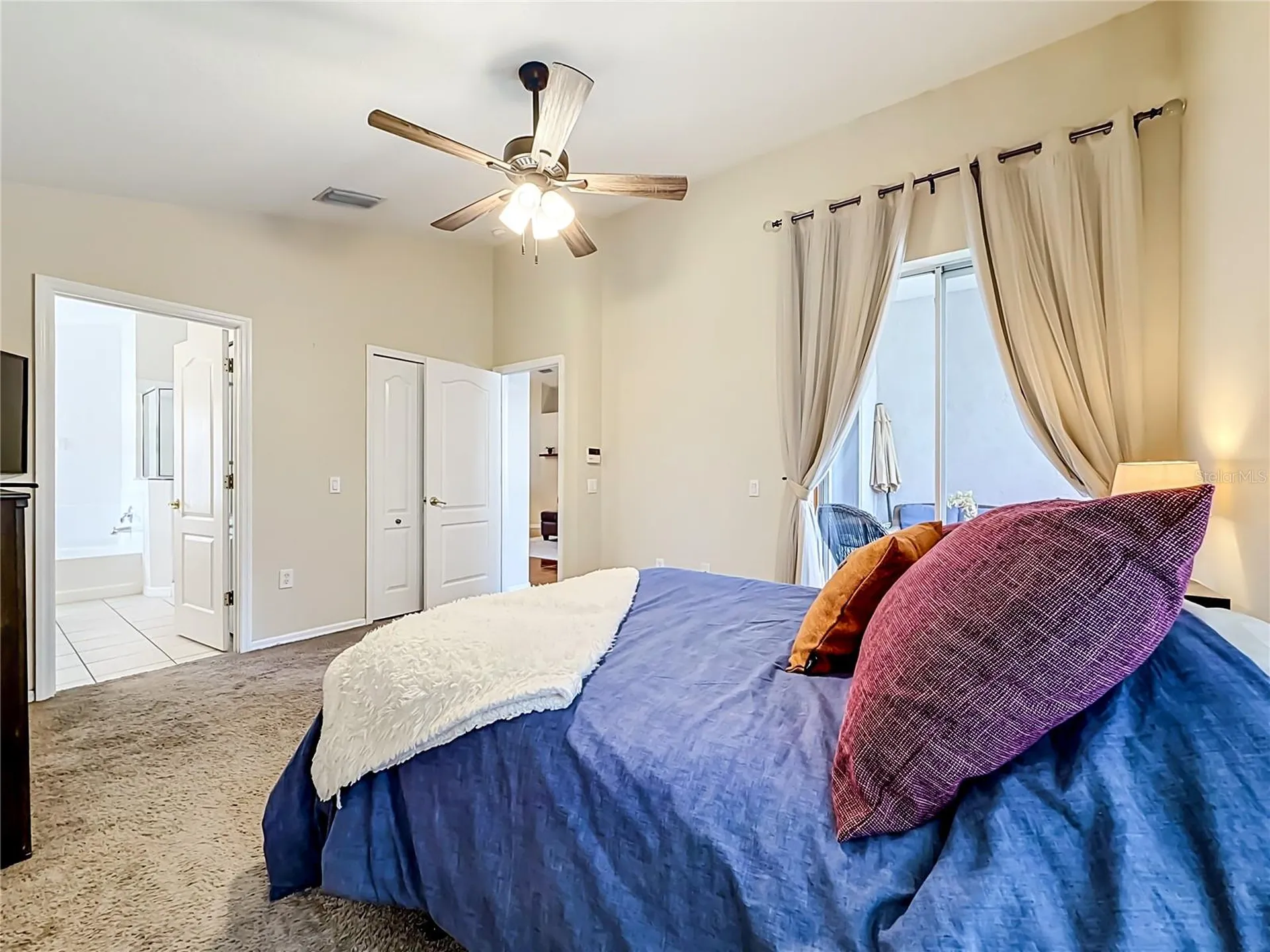 607 Sunset Beach Court Valrico FL 33594