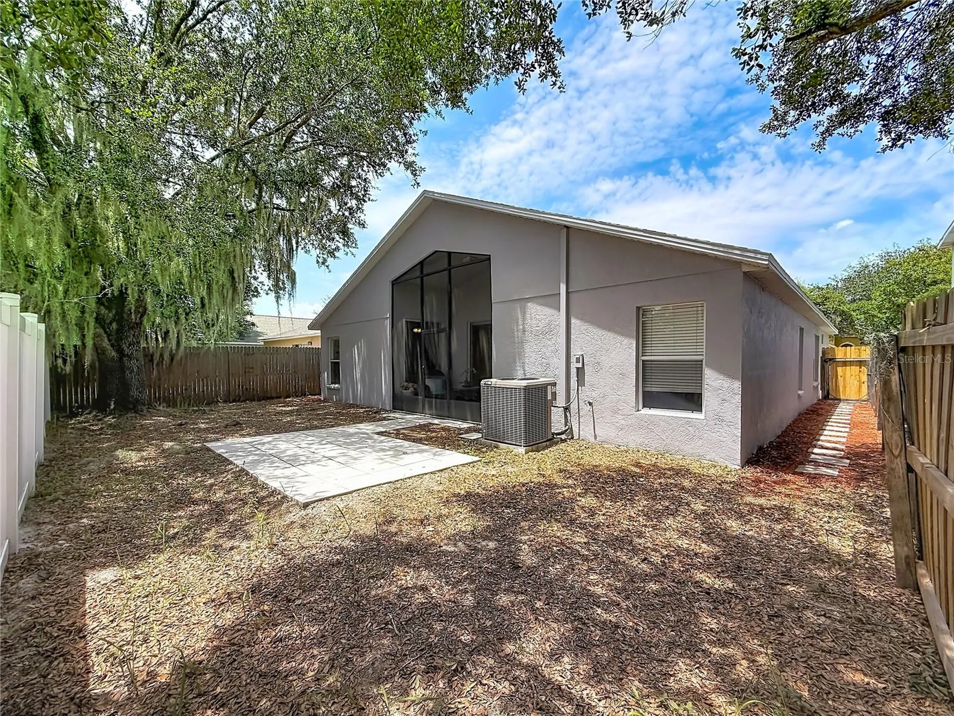 607 Sunset Beach Court Valrico FL 33594