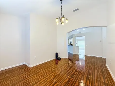 607 Sunset Beach Court Valrico FL 33594
