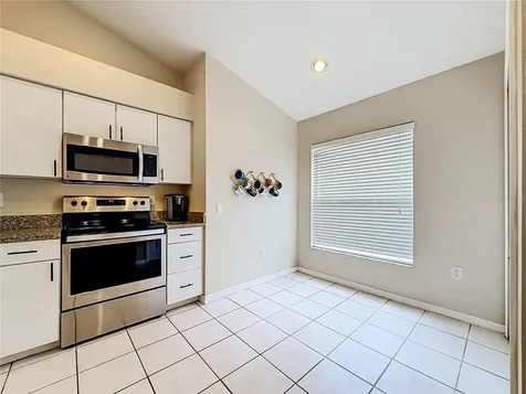607 Sunset Beach Court Valrico FL 33594