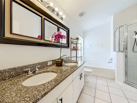 607 Sunset Beach Court Valrico FL 33594