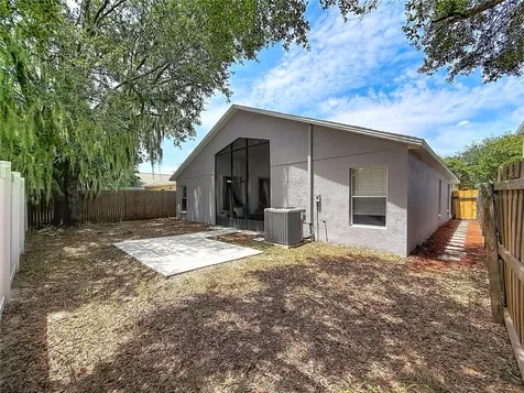 607 Sunset Beach Court Valrico FL 33594