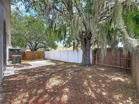 607 Sunset Beach Court Valrico FL 33594
