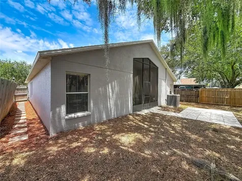 607 Sunset Beach Court Valrico FL 33594