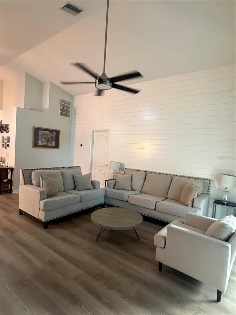 10467 Lucaya Drive Tampa FL 33647