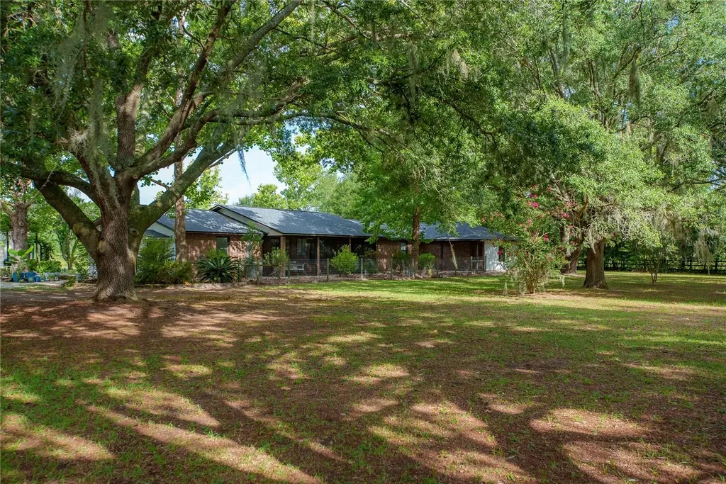 25518 NW County Road 241 Alachua FL 32615