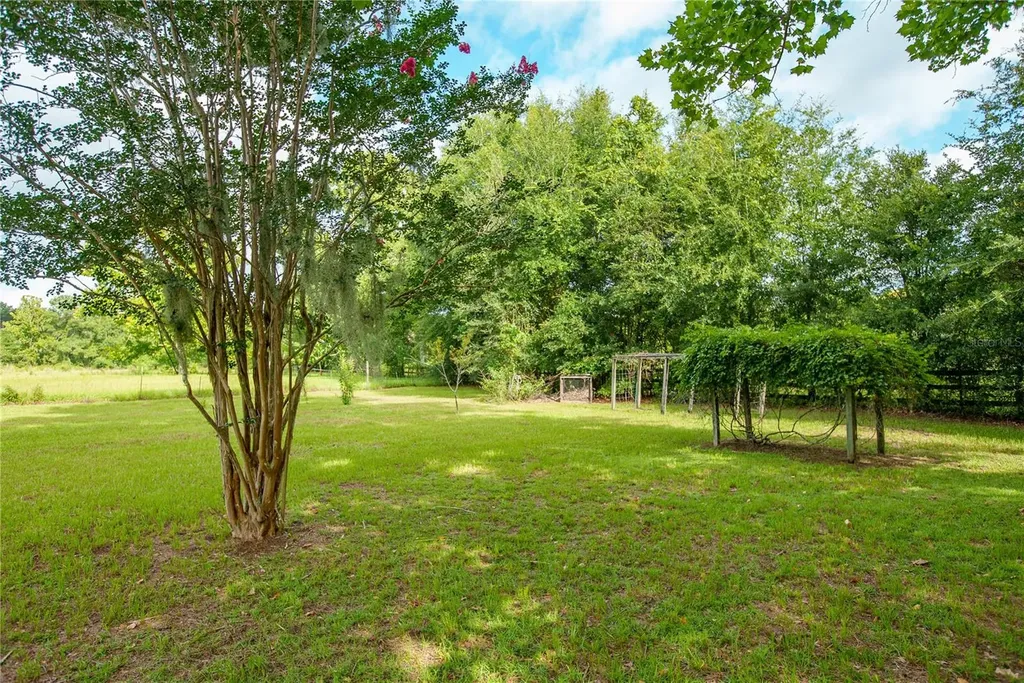 25518 NW County Road 241 Alachua FL 32615