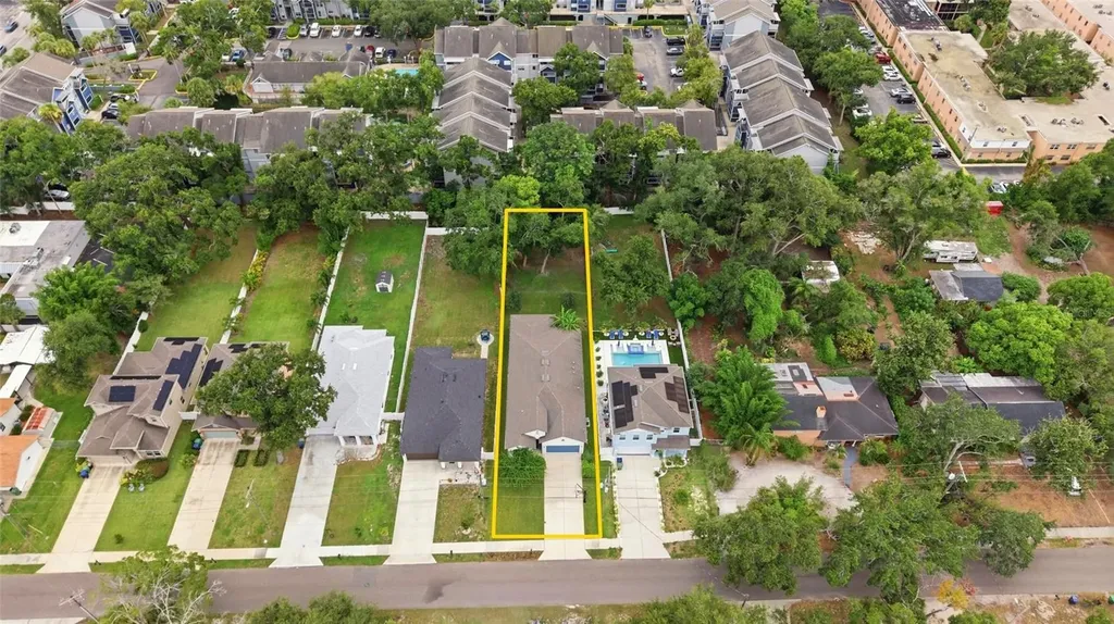 2516 W Curtis Street Tampa FL 33614