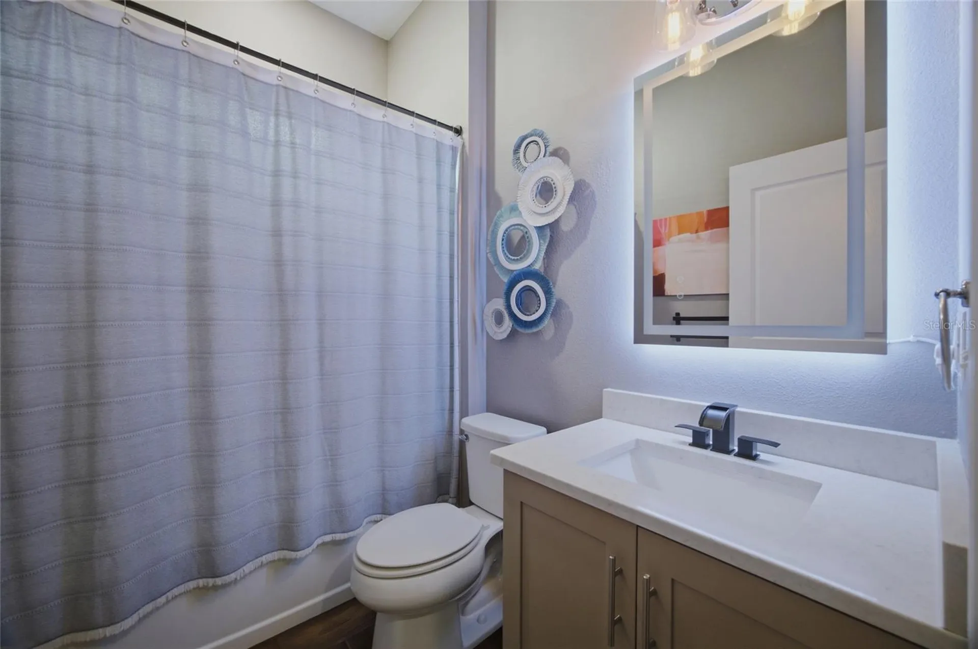 2516 W Curtis Street Tampa FL 33614