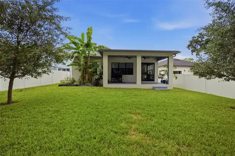 2516 W Curtis Street Tampa FL 33614