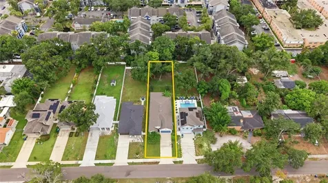 2516 W Curtis Street Tampa FL 33614