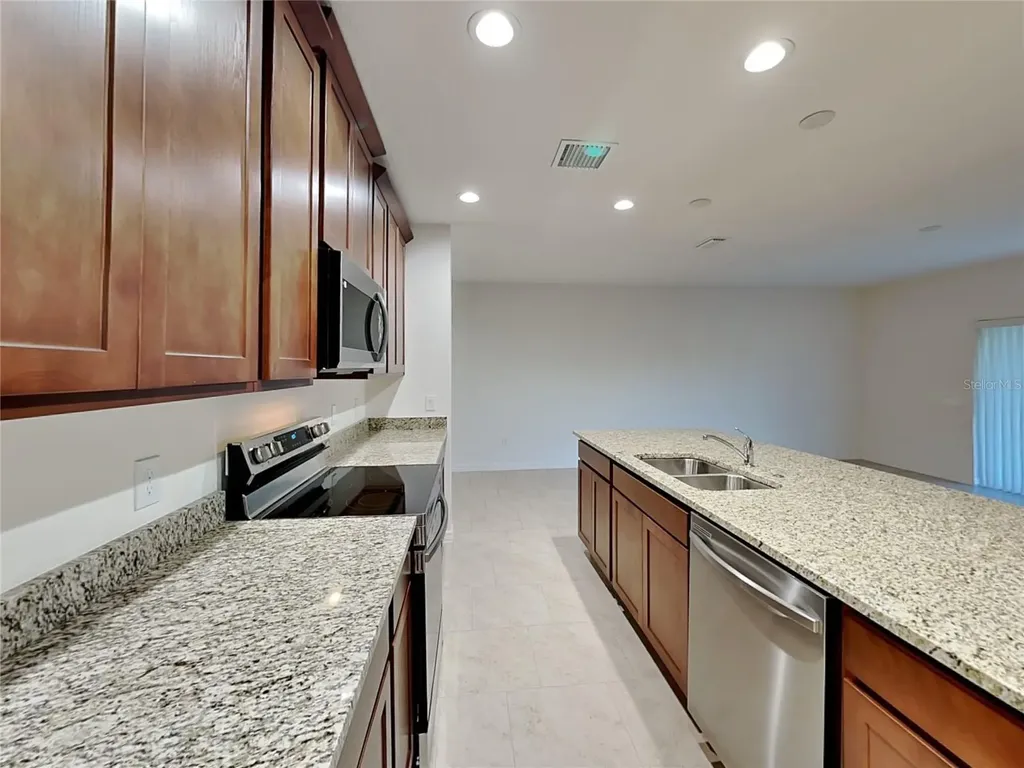 1615 Cloudy Court St Cloud FL 34769