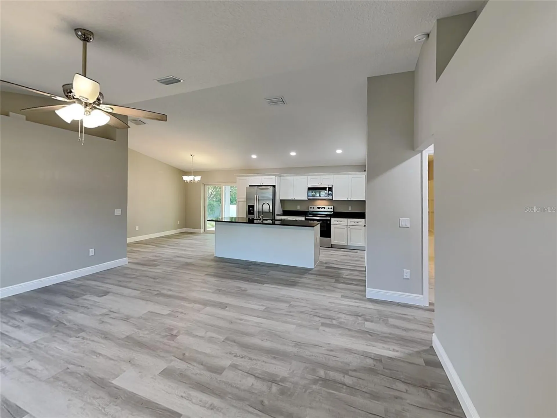 2082 W Swanson Drive Citrus Springs FL 34434