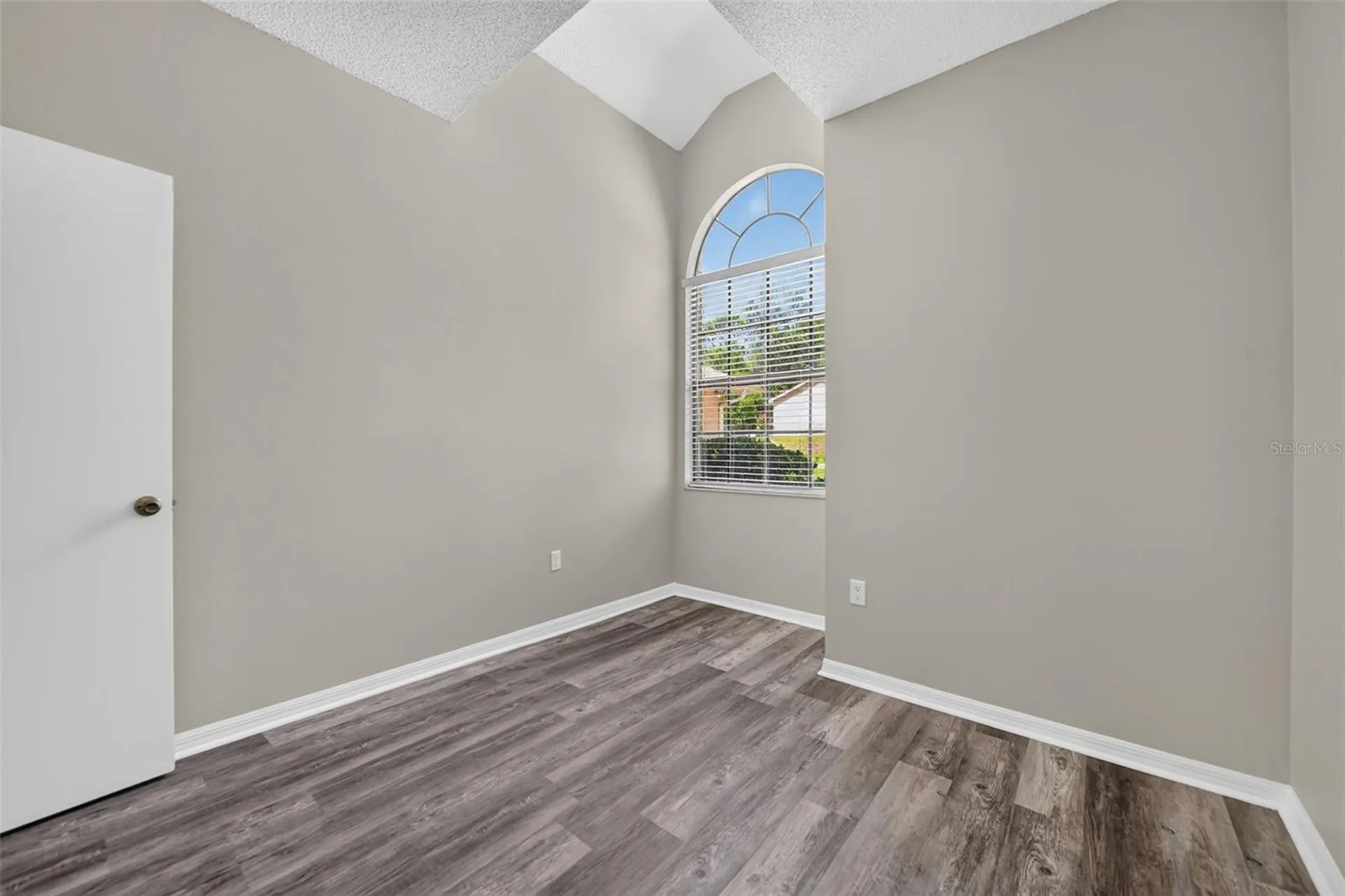 6348 Sleepy Hollow Drive Orlando FL 32810