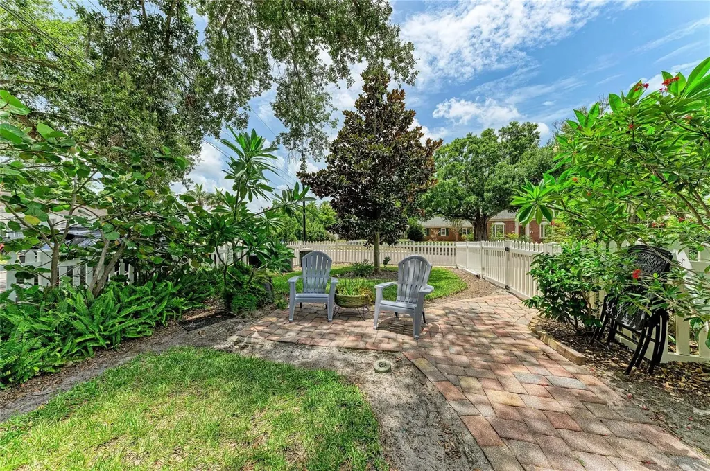 405 20th Street W Bradenton FL 34205