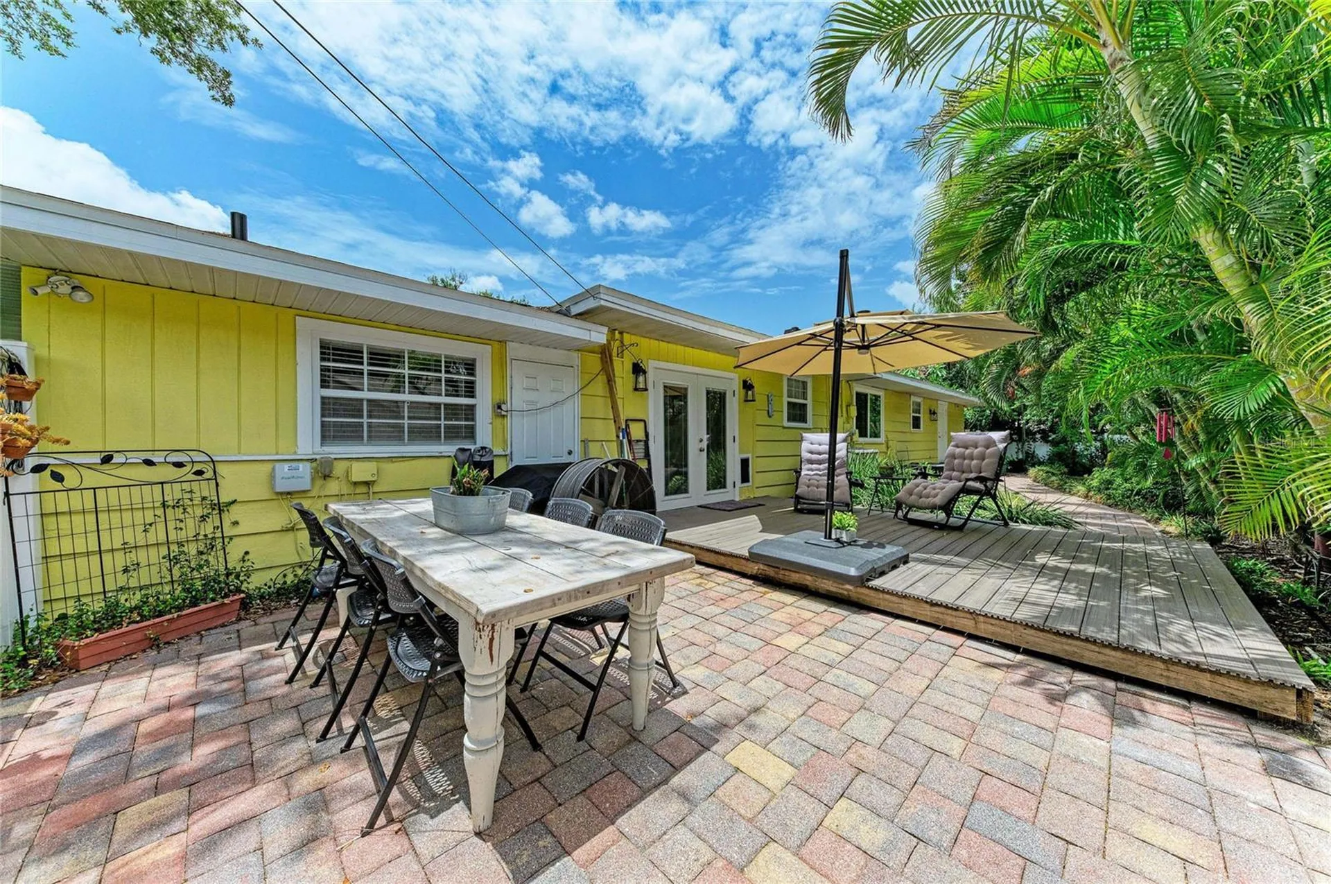 405 20th Street W Bradenton FL 34205