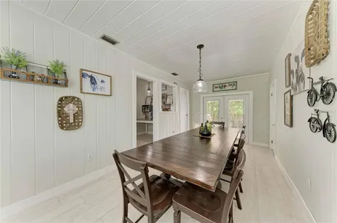 405 20th Street W Bradenton FL 34205