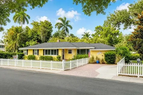 405 20th Street W Bradenton FL 34205