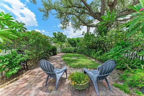 405 20th Street W Bradenton FL 34205