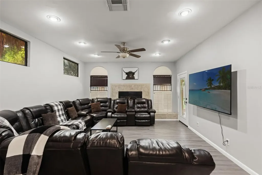 2116 W Abdella Street Tampa FL 33607