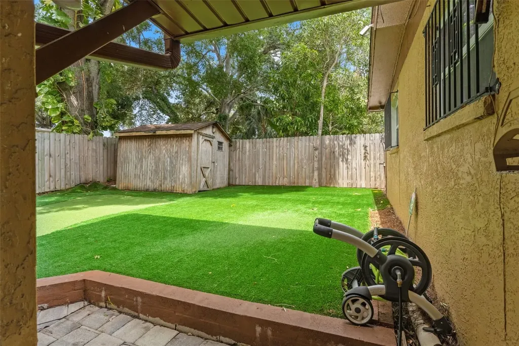2116 W Abdella Street Tampa FL 33607