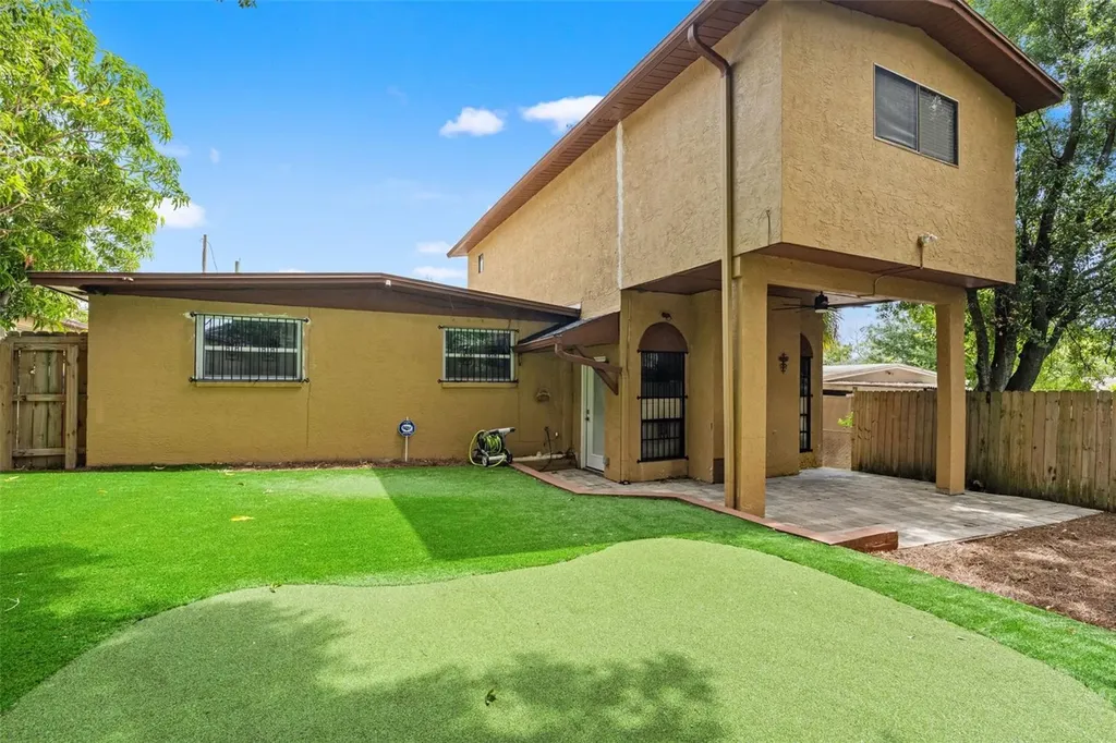 2116 W Abdella Street Tampa FL 33607