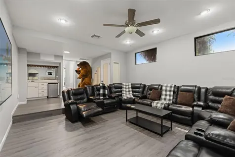 2116 W Abdella Street Tampa FL 33607