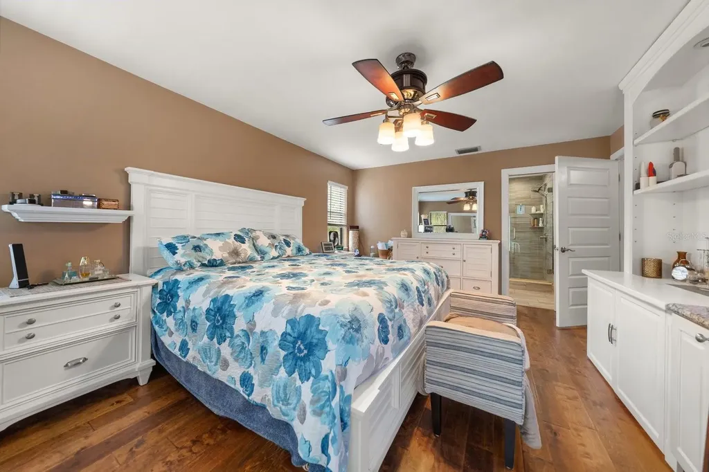 912 Seminole Boulevard Tarpon Springs FL 34689