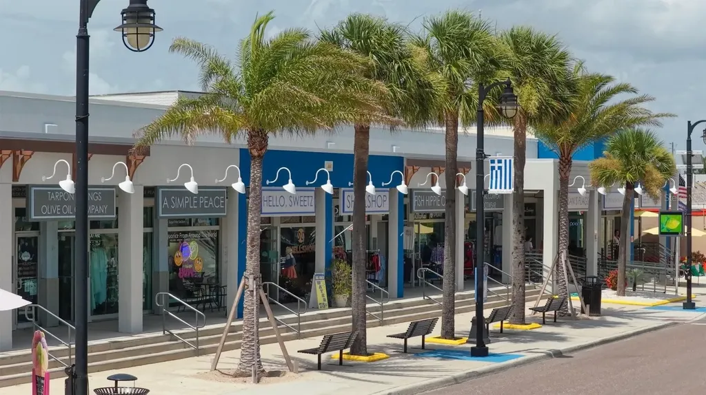 912 Seminole Boulevard Tarpon Springs FL 34689