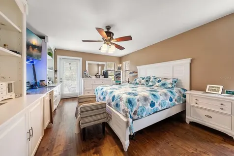 912 Seminole Boulevard Tarpon Springs FL 34689