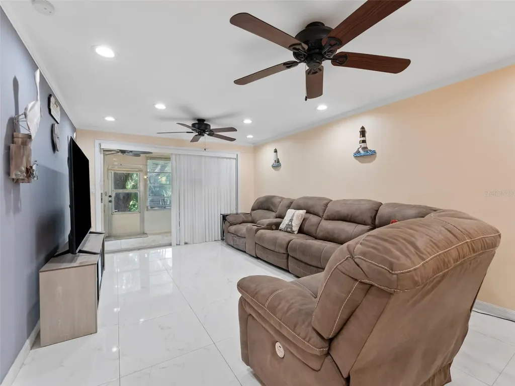 4237 Redcliff Place New Port Richey FL 34652