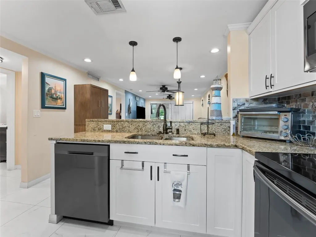 4237 Redcliff Place New Port Richey FL 34652