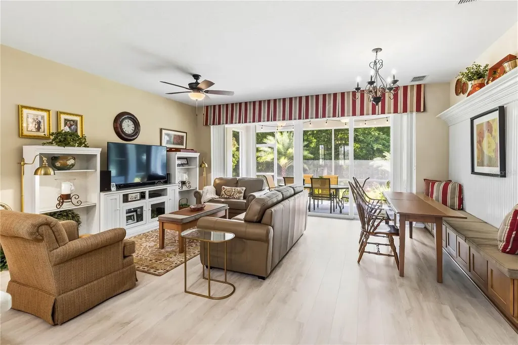4332 Whistlewood Circle Lakeland FL 33811