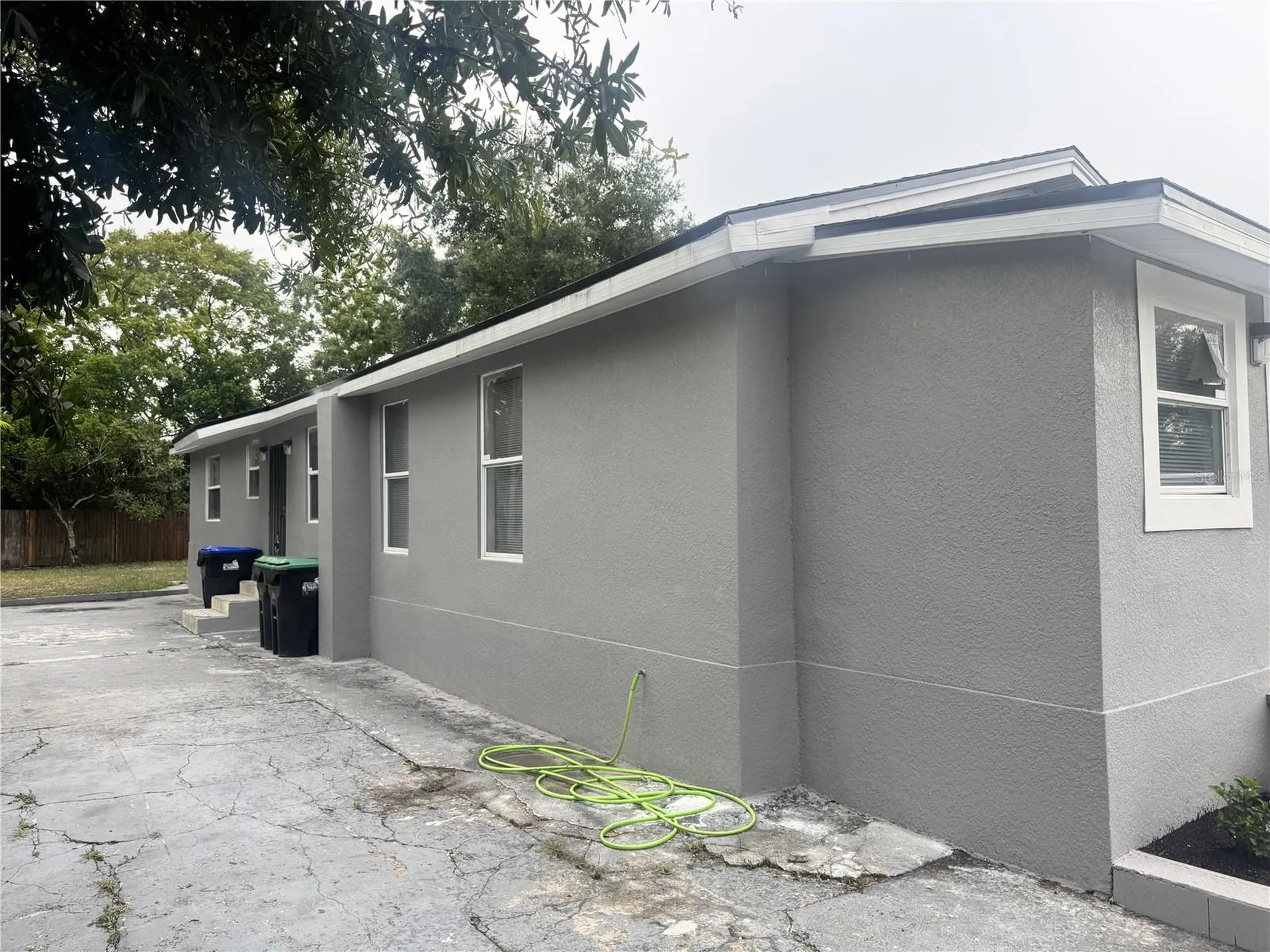 425 S Observatory Drive Orlando FL 32835