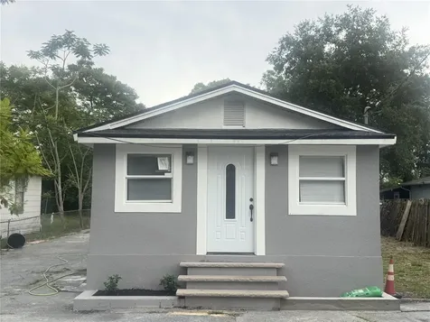 425 S Observatory Drive Orlando FL 32835
