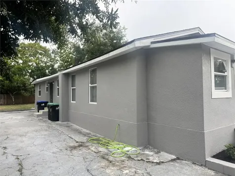 425 S Observatory Drive Orlando FL 32835